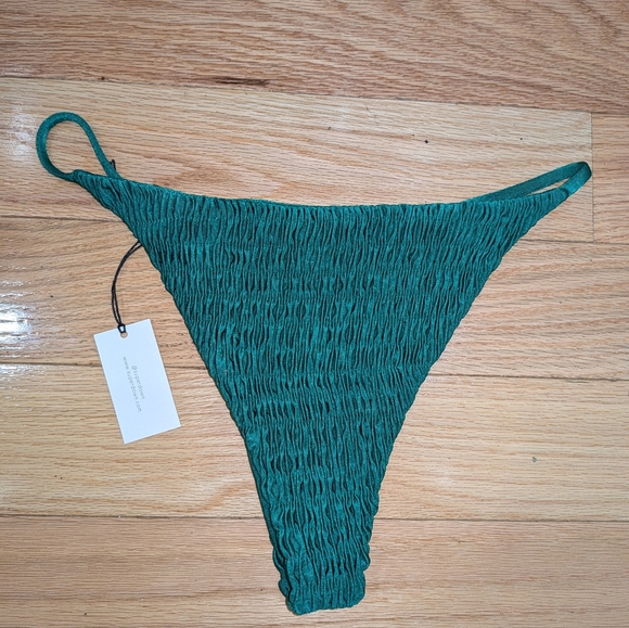 NWT SUPERDOWN OLIVIA SMOCKED BIKINI BOTTOM - Picture 7 of 7